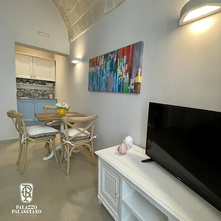 Apartment Palazzo Palasciano *